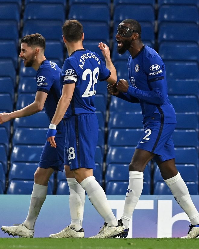 米亚托维奇：皇马应如待C罗般给姆巴佩喂球；我们当年不谈裁判（米亚托维奇：皇马应像对待C罗一样为姆巴佩输送炮弹；当年我们从不讨论裁判）