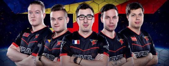 资讯掏出维克托后，立刻感觉我能打十个！